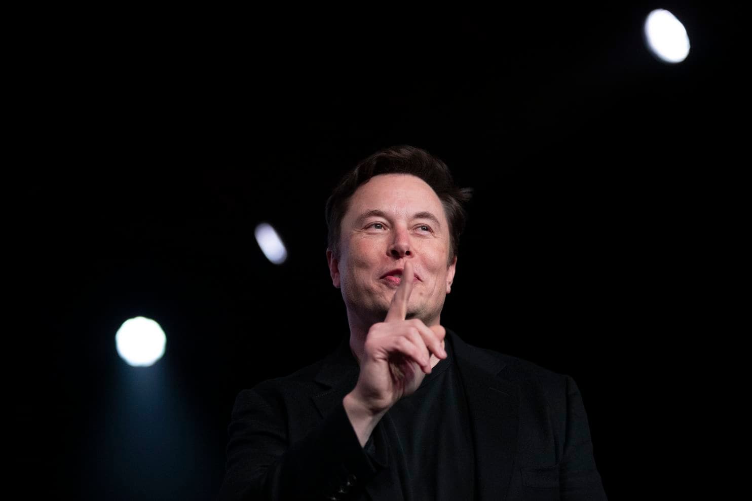 Elon Musk’s defense of his Tesla tweets borders ‘on the ridiculous,’ SEC says